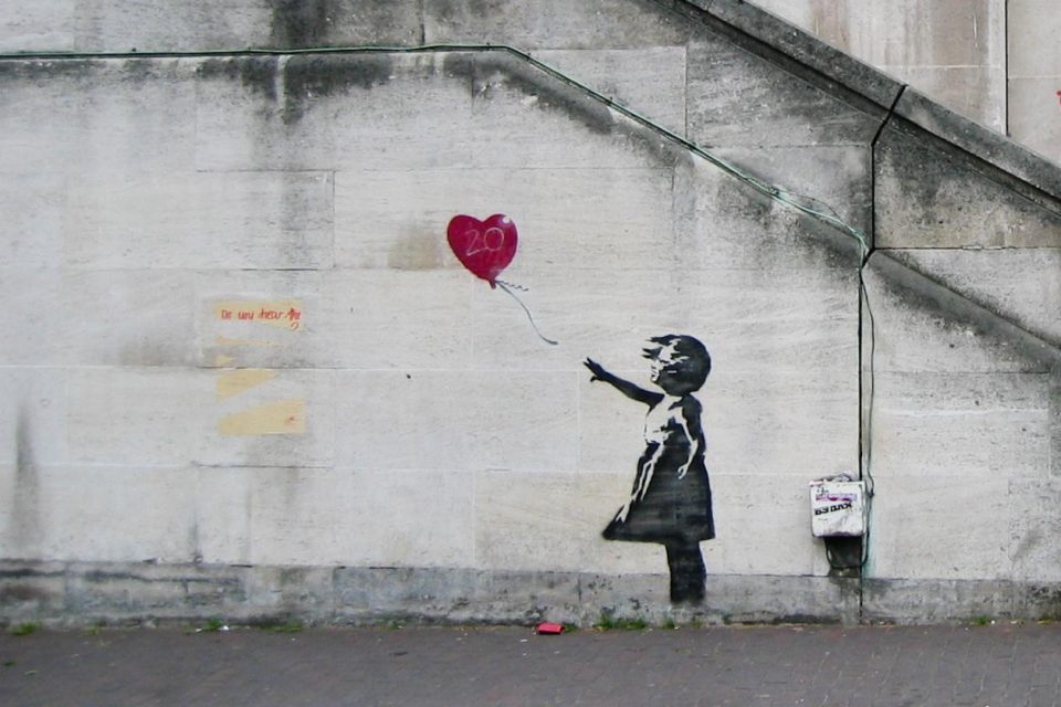 Banksy_Balloon_Girl_London
